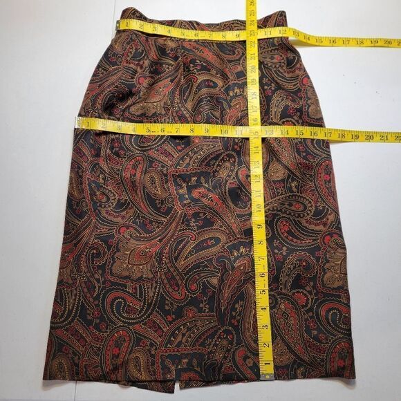 JH Collectibles Silk Paisley Blazer and Skirt Vintage 90s Suit Matching Set - Picture 14 of 15